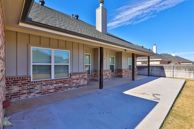 Building Photo - Wylie West! 4 bed, 2 bath, 2 car garage