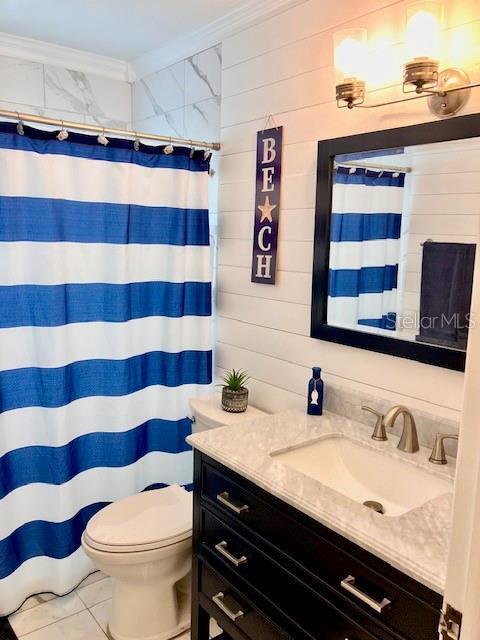 Building Photo - 121 14th Ave N