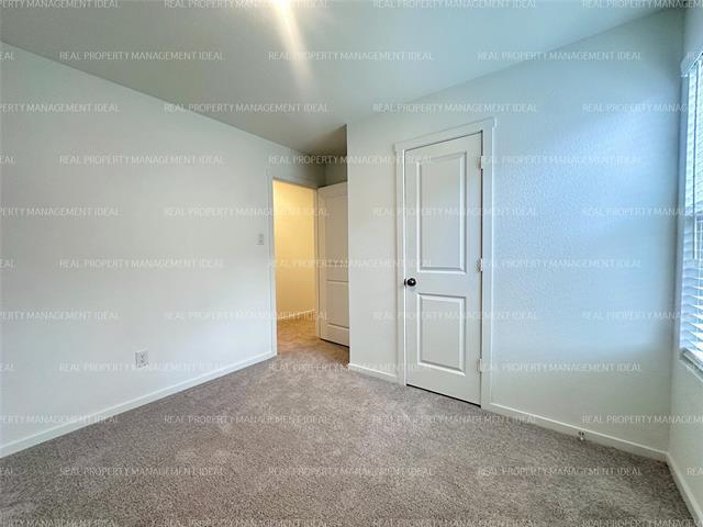 Building Photo - 718 Sandhill Crane Ln