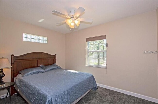 Building Photo - 540 Lindley Terrace