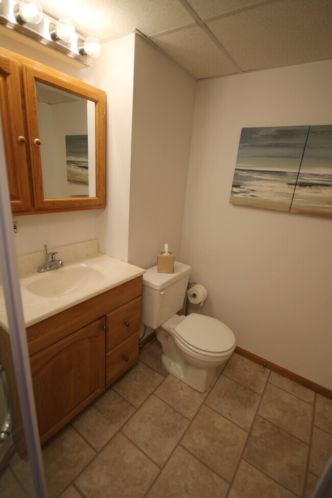 Building Photo - 289 Lionel Ln