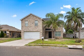 Building Photo - 4416 Thunderbird Ave W