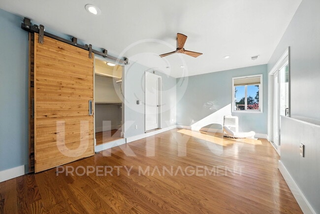 Building Photo - 4159 Midvale Ave