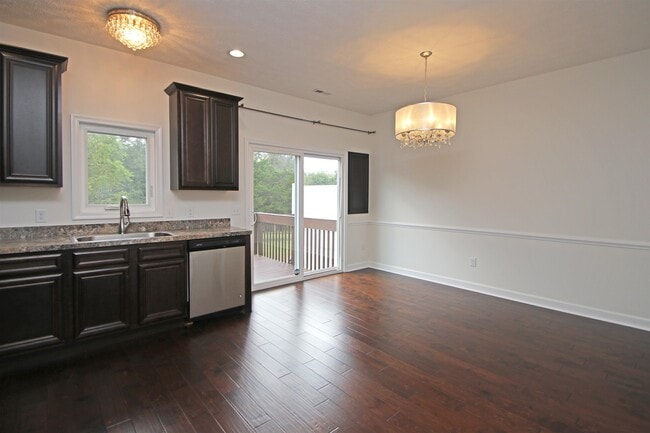 Building Photo - 186 Cedar Point Ln