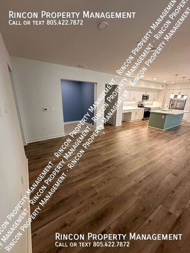 Building Photo - $500 off the First Months Rent! Modern 2-B...