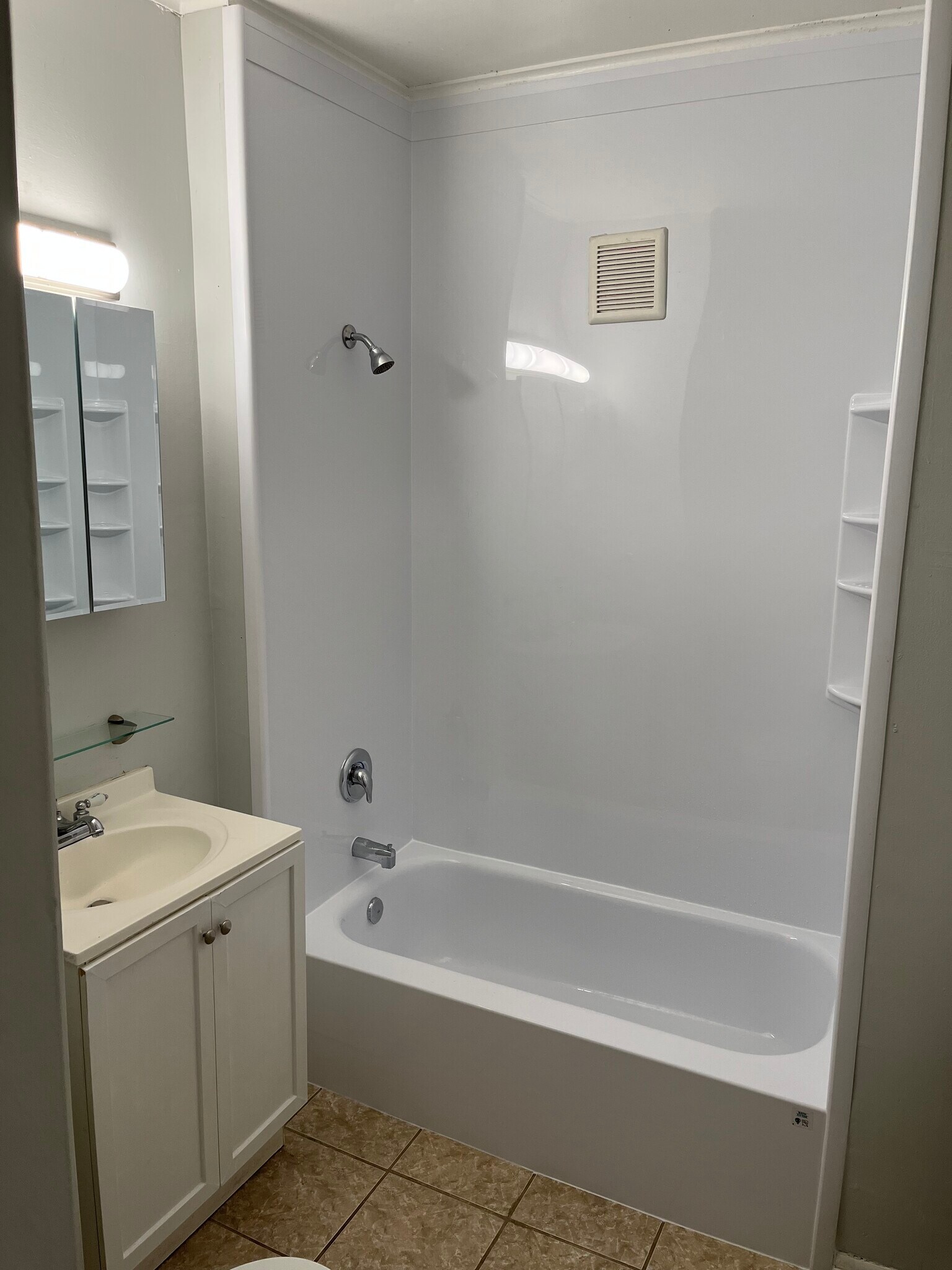Bathroom with new tub - 652 Clarissa St