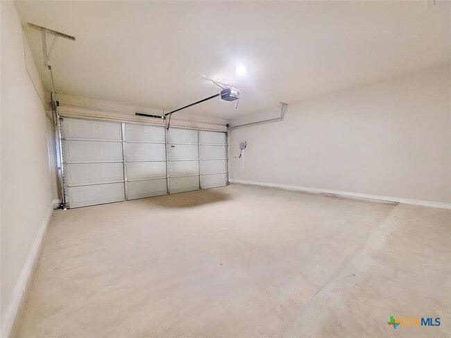 Building Photo - 6314 Matagorda Rd