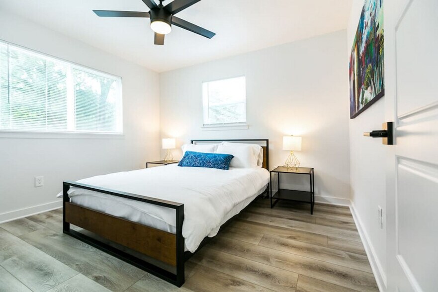 Building Photo - 6104 Reicher Dr