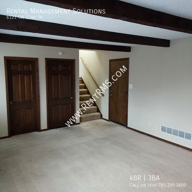 Building Photo - 6121 SW 22nd Park