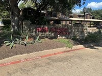 Building Photo - 2505 Wedglea Dr