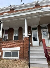 Building Photo - Stunning 3BR / 2BA Rowhome Blending Historic Charm & Modern Living