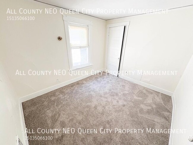 Building Photo - 126 Wroe Ave