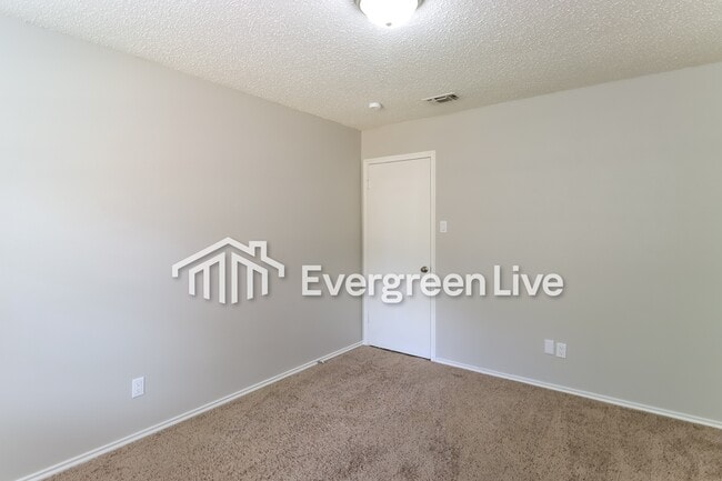 Building Photo - 4203 Blossom Trail