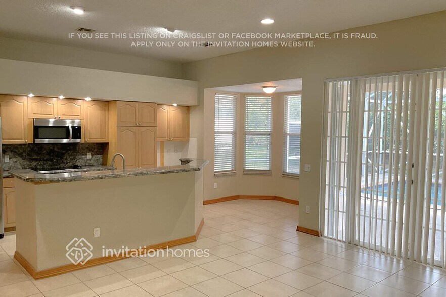 Building Photo - 6020 N W 67th Ct