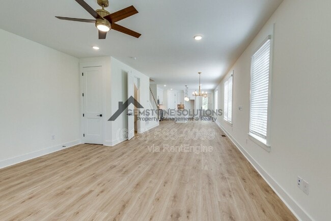 Building Photo - 669 Westboro Dr