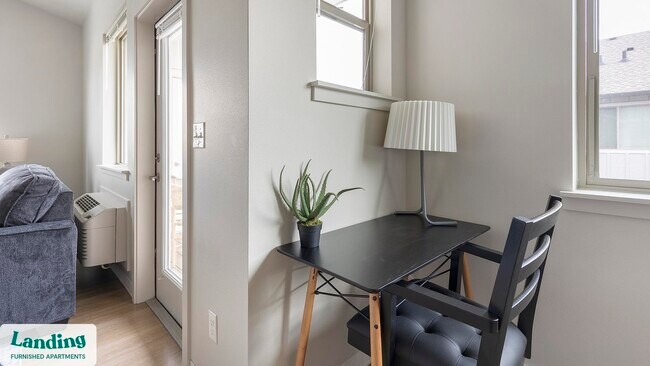 Building Photo - 2145 Molalla Rd