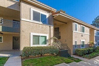 Building Photo - 7455 Charmant Dr