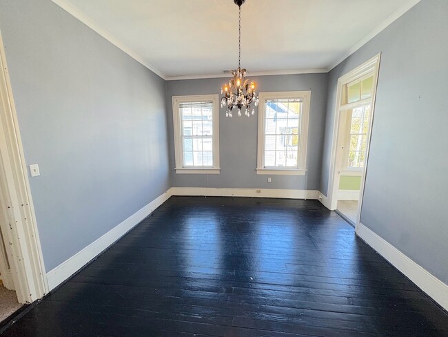 Building Photo - 226 E Gwinnett St