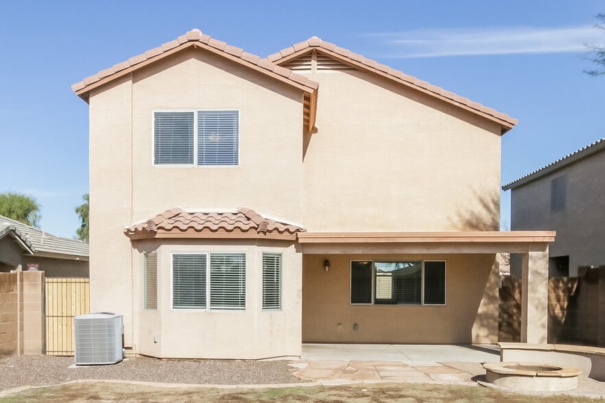 Building Photo - 1361 E Ryan Rd