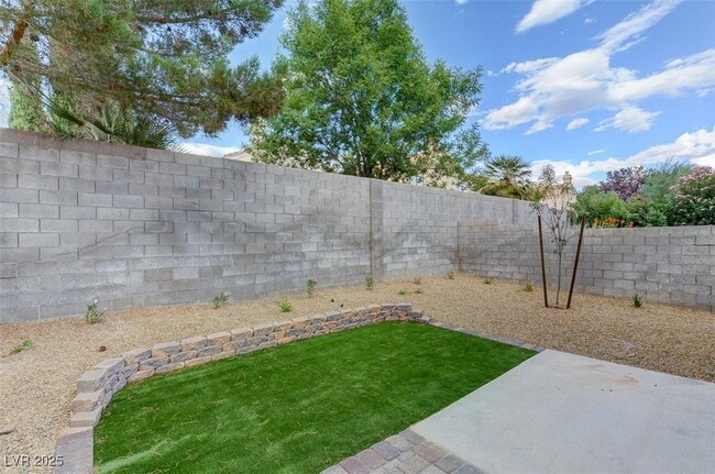 Building Photo - 9540 Sunken Reef Cir