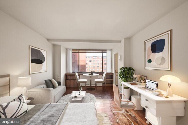 Building Photo - 1111 Arlington Blvd