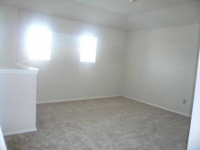 Building Photo - 1559 Haynie Bend