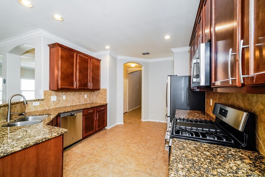 Building Photo - 419 Tequila Ranch
