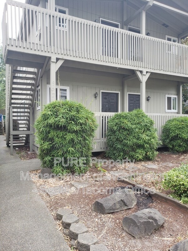 Building Photo - 907 SW Holden St