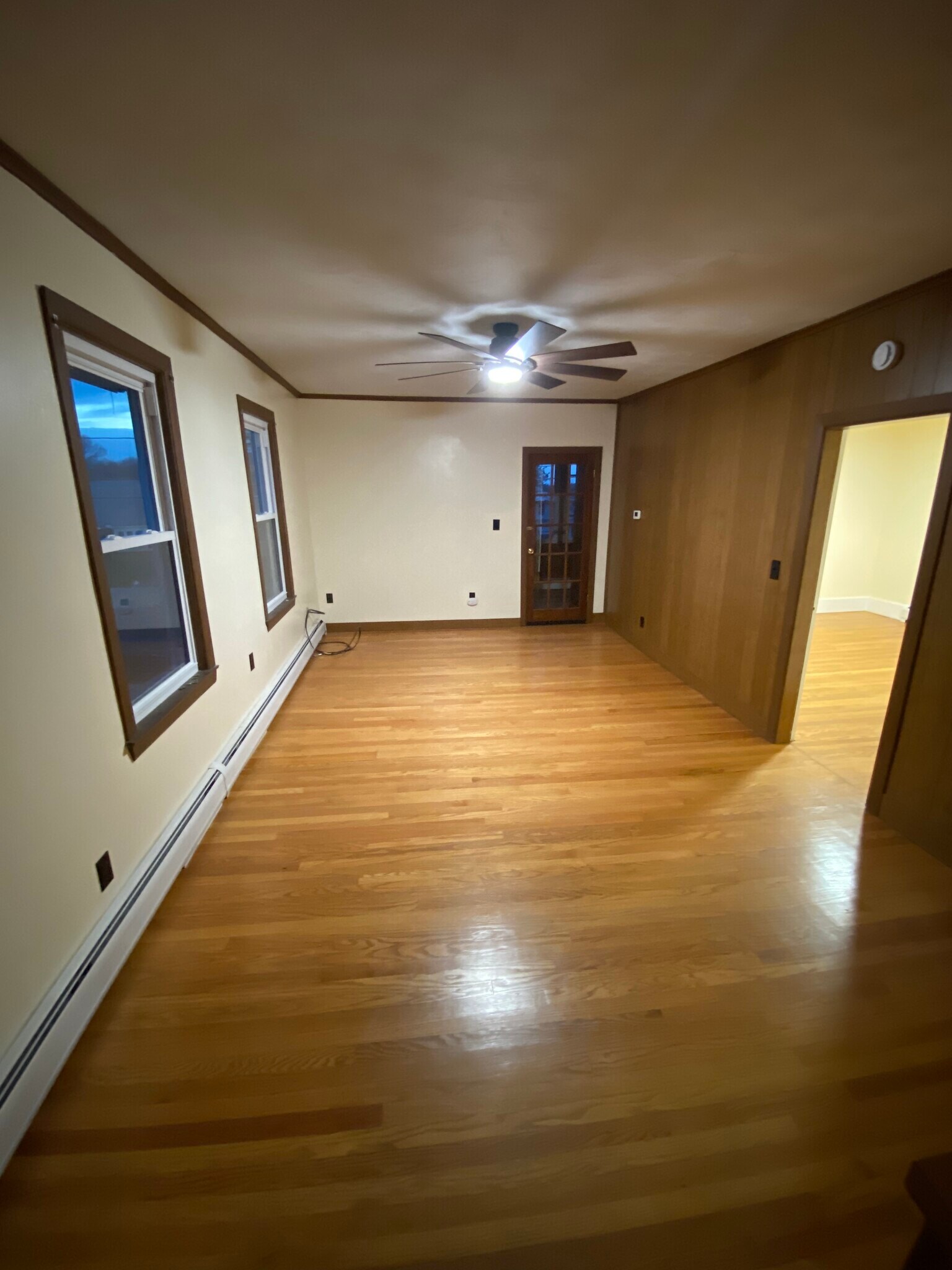 Building Photo - 99 Lyons St