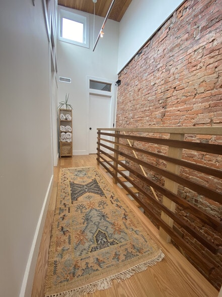 Hall - 2010 S Philip St