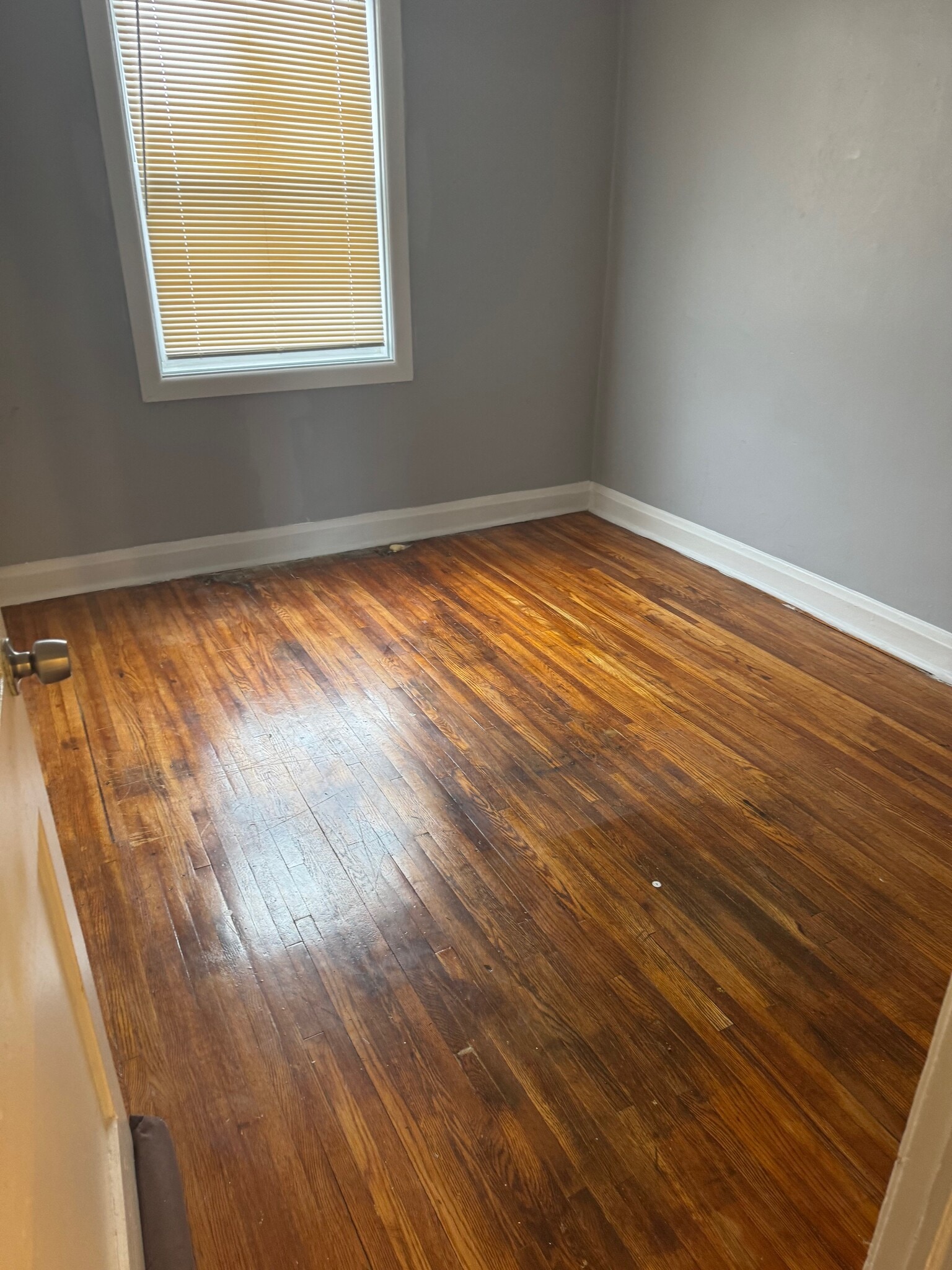 Building Photo - 1422 Dartmouth Ave