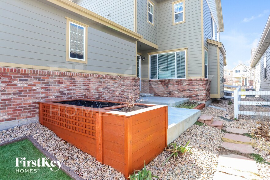 Building Photo - 1318 S Duquesne Ct