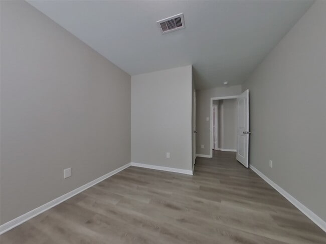 Building Photo - 437 Palomino Stand Dr