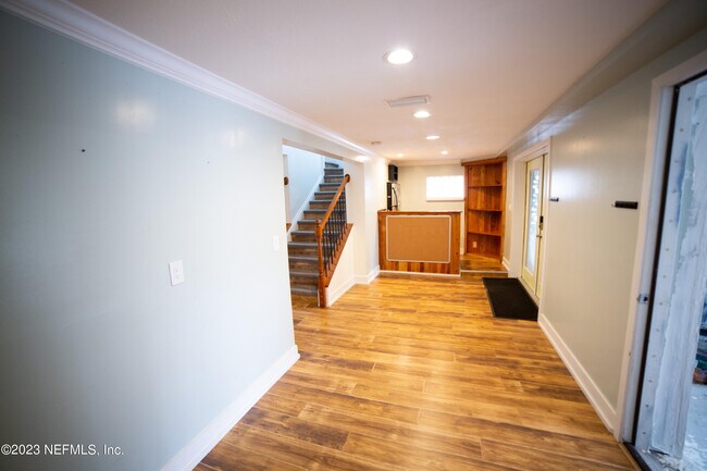 Building Photo - 2010 3rd St