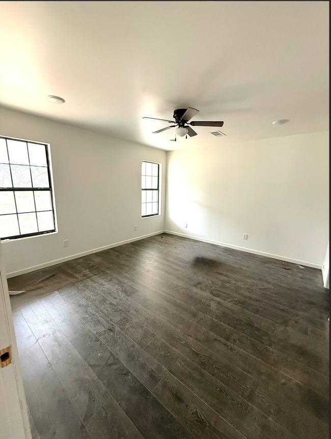 Building Photo - Dunlap Dr