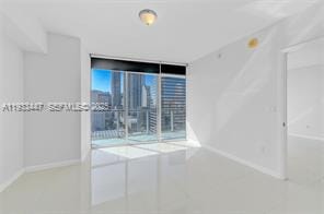Building Photo - 495 Brickell Ave