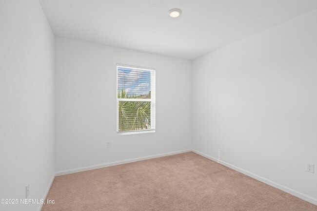 Building Photo - 40 Crisanto Rd