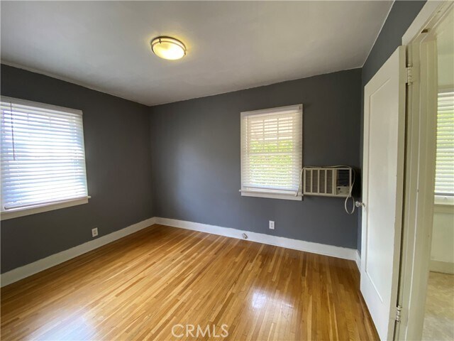 Building Photo - 1714 Gillette Crescent