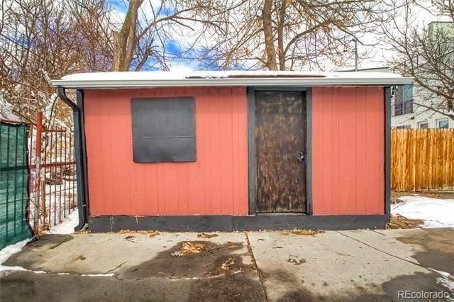 Building Photo - 1331 N Raleigh St