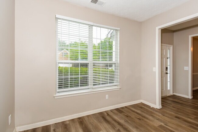Building Photo - 5502 Somer Ridge Ct