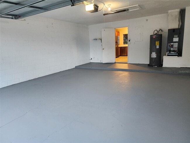 Building Photo - 11500 Benbow Ct