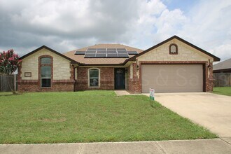 Building Photo - Grover Park Beauty