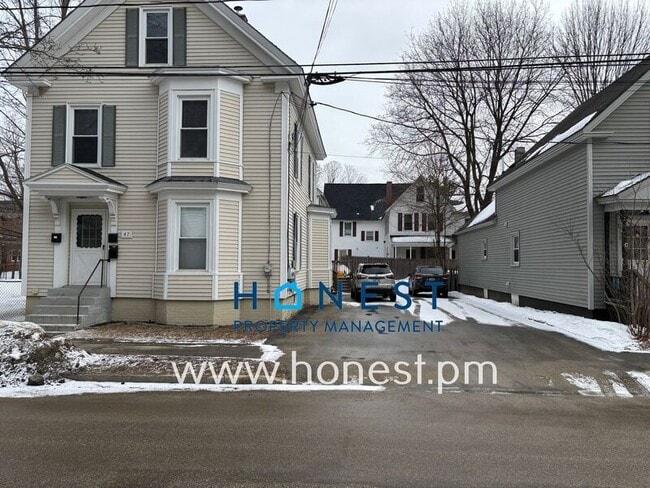 Building Photo - 47 James St