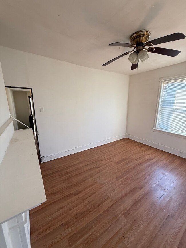 Building Photo - 2255 S Croskey St