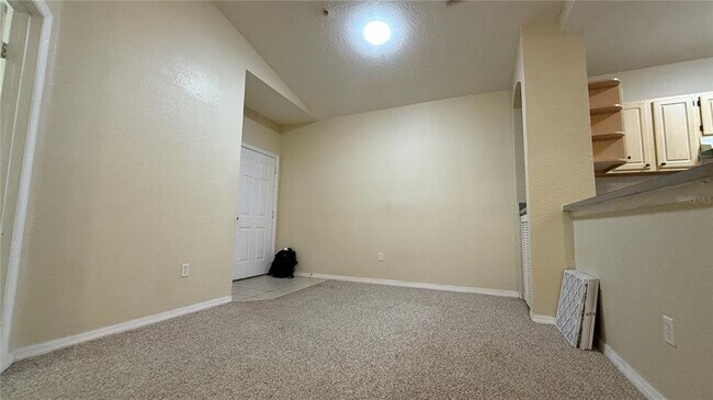Building Photo - 2537 Maitland Crossing Way