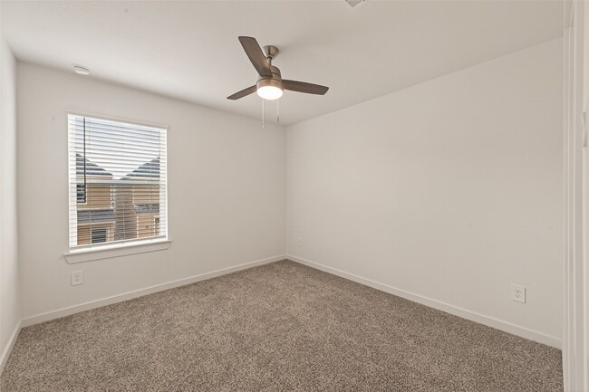 Building Photo - 3539 Shearwater St