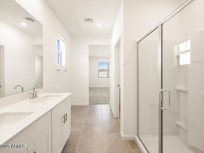 Building Photo - 41740 W Sonoran Trail