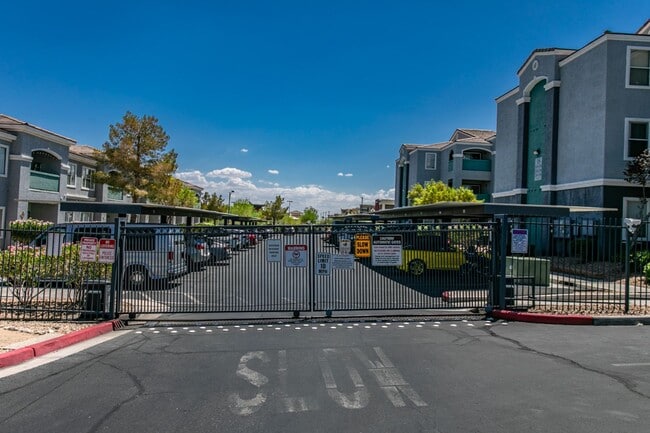 Building Photo - 6955 N Durango Dr