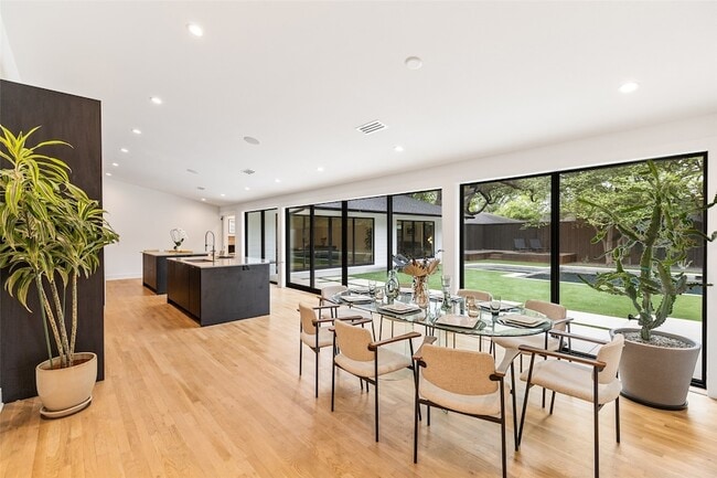 Building Photo - 5239 Edmondson Ave