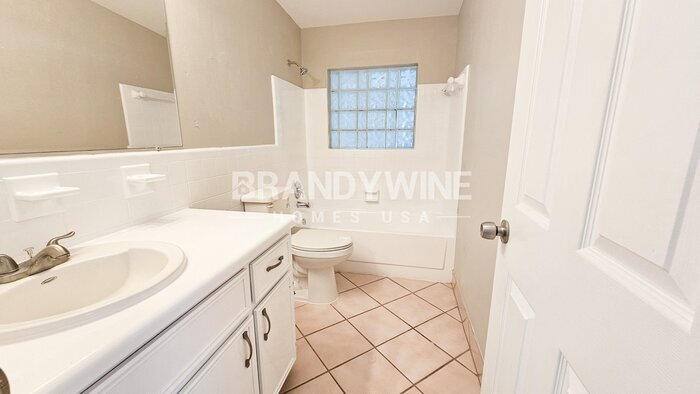 Building Photo - 2465 Highland Acres Dr